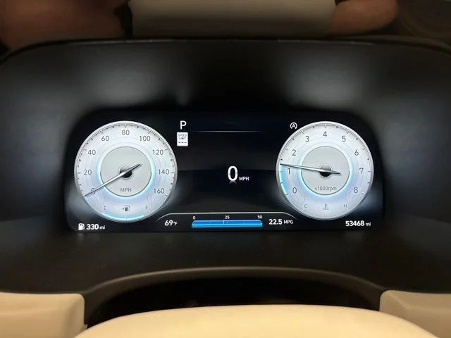 Used 2023 Black Hyundai Calligraphy image 19