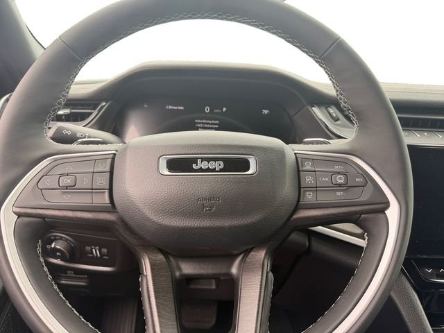 New 2026 Baltic Gray Metallic Clear-Coat Exterior Paint Jeep Limited image 18