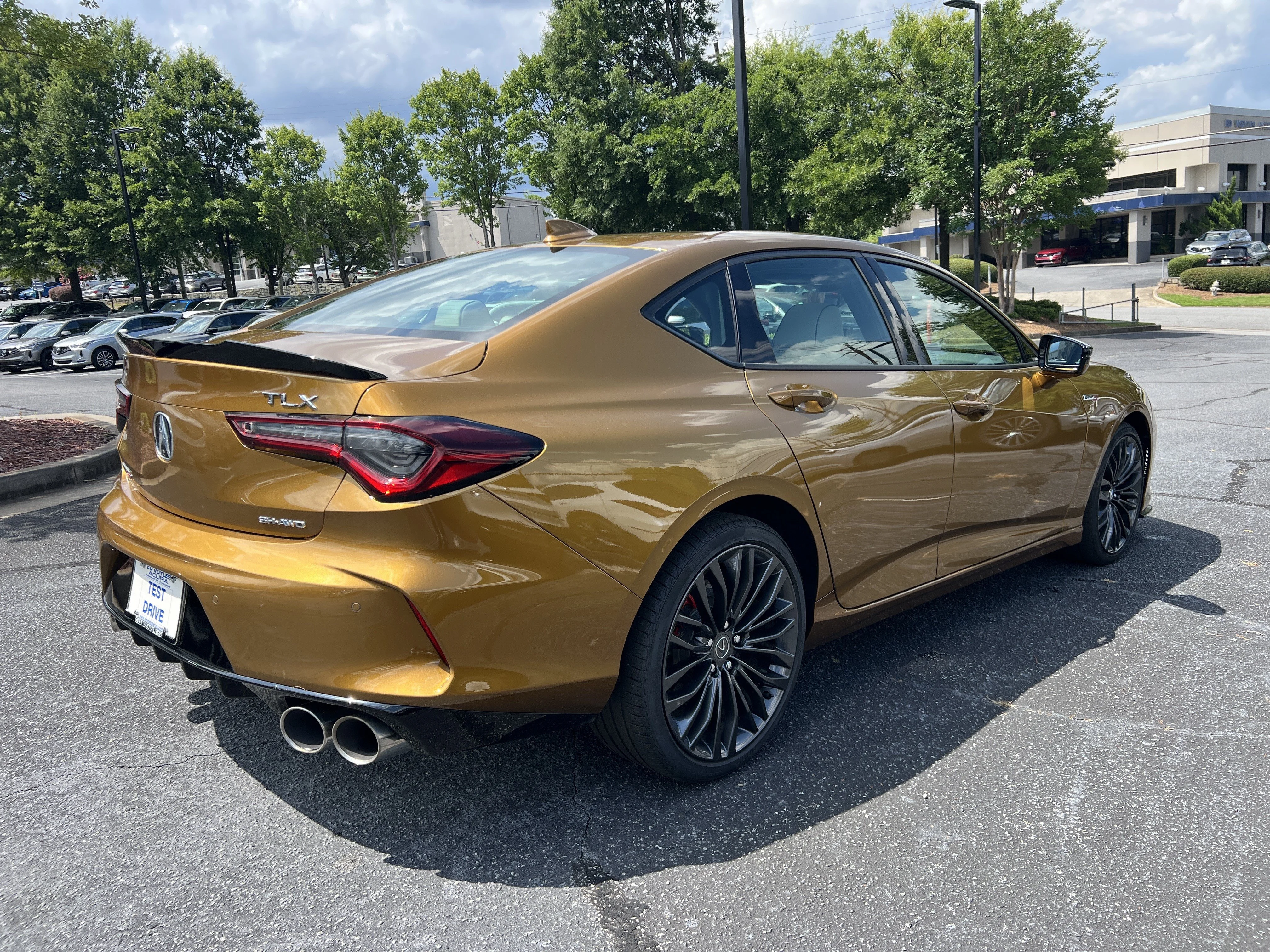Certified Used 2022 Tiger Eye Pearl Acura TYPE S image 5