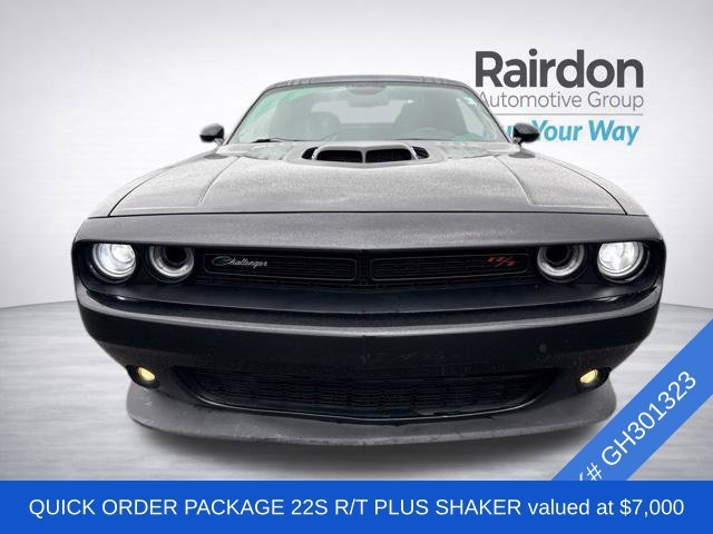 Used 2016 Pitch Black Clearcoat Dodge R/T Plus Shaker image 2
