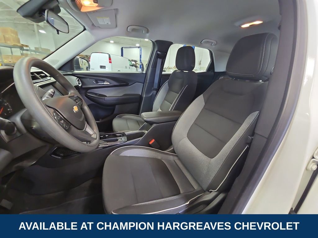 2023 Chevrolet TrailBlazer LS - Photo 26