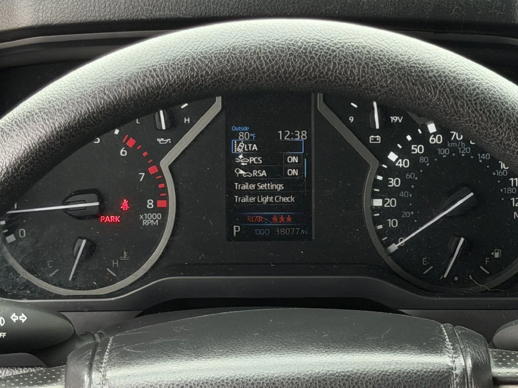 Used 2025 White Toyota SR5 image 17