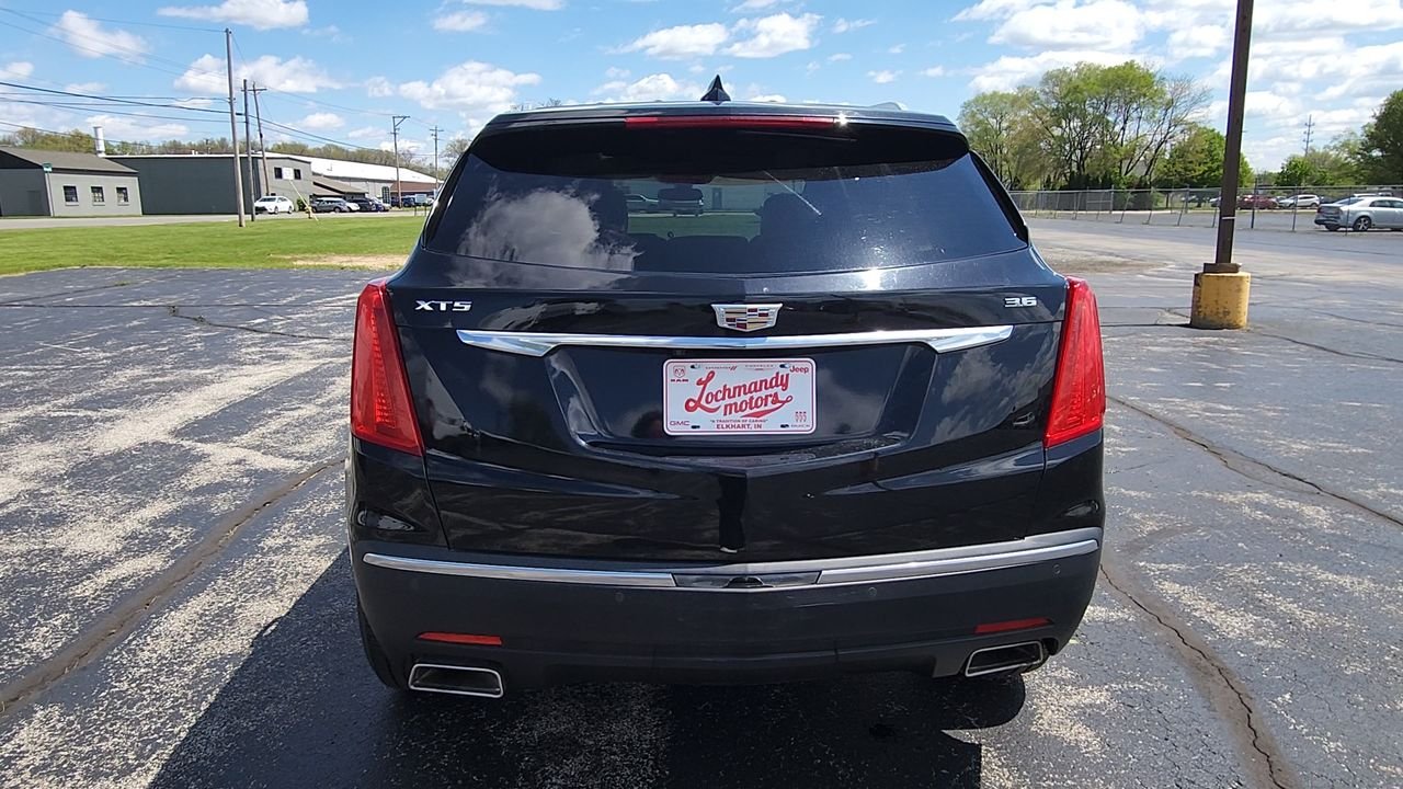 Used 2017 Black Cadillac Luxury image 7