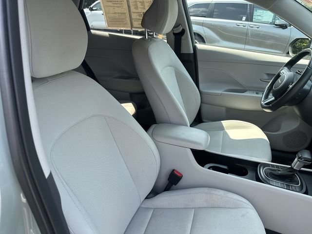Used 2024 Green Hyundai SEL image 28