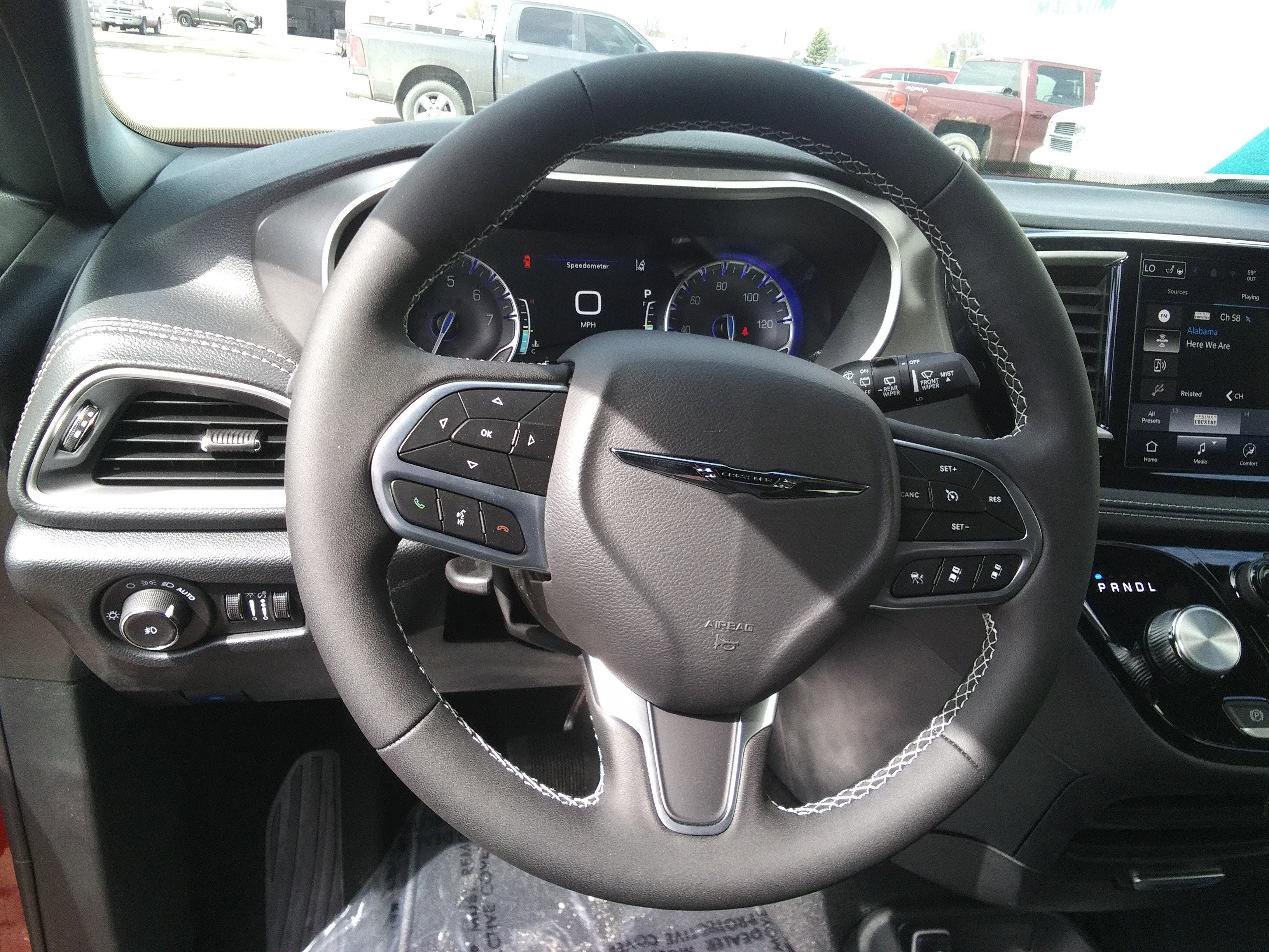 New 2026 Red Hot Pearl-Coat Exterior Paint Chrysler Select image 13