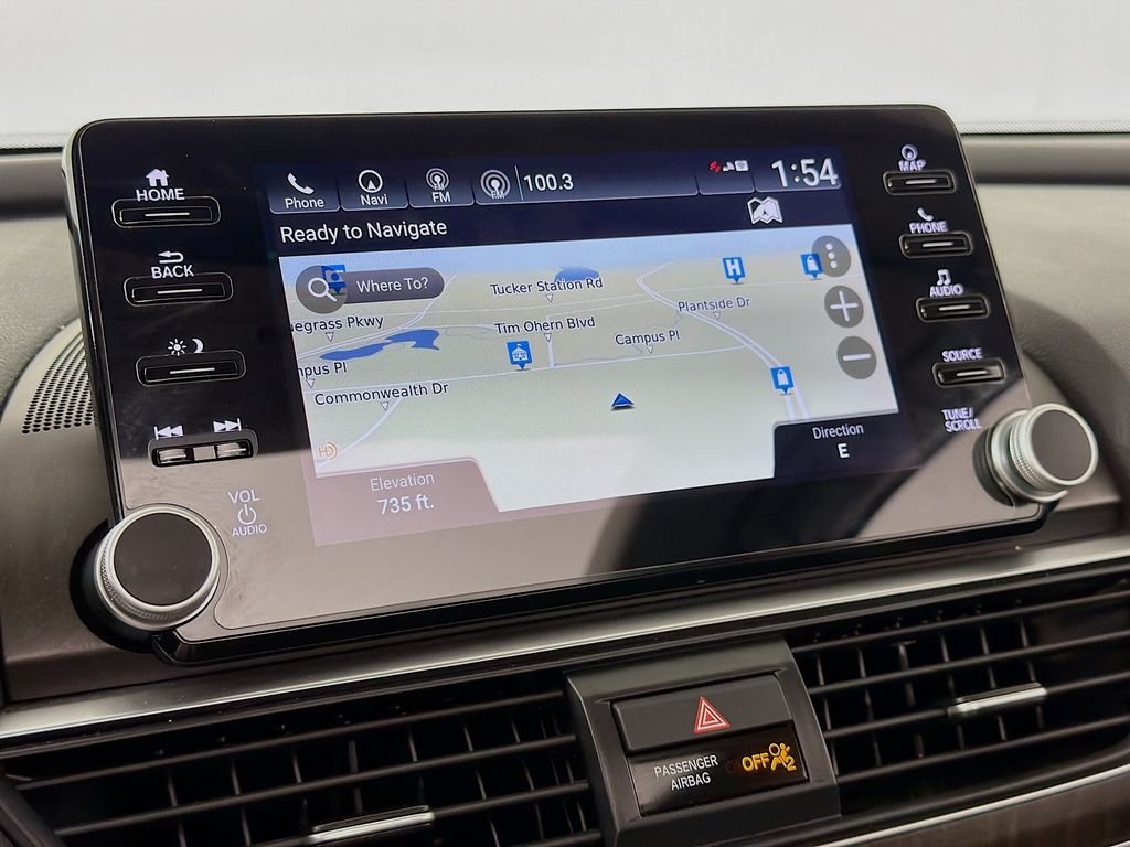 Used 2022 Lunar Silver Metallic Honda Touring image 13