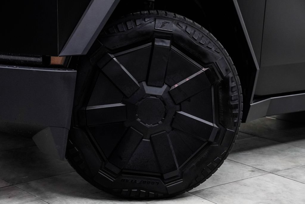 Used 2024 Gray Tesla Base image 3