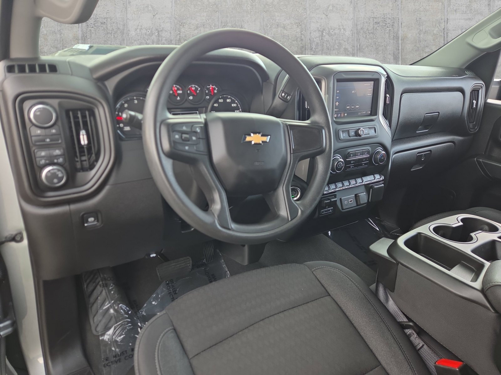 2024 Chevrolet Silverado 2500HD Custom - Photo 10