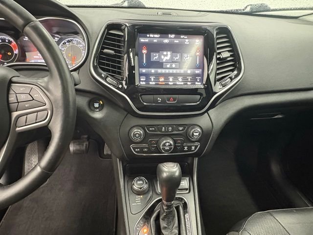 Used 2019 Black Jeep Limited image 19