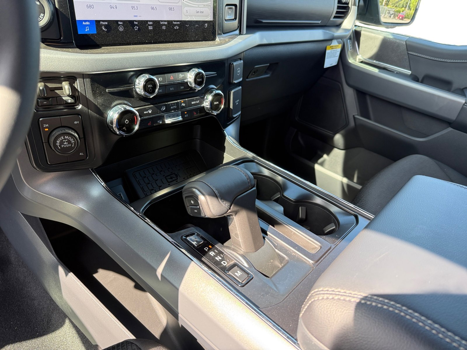 New 2026 Antimatter Blue Metallic Ford XLT image 13