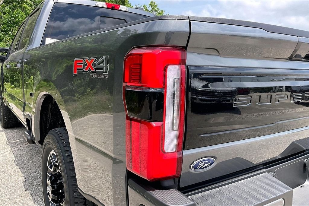 New 2026 Carbonized Gray Metallic Ford Platinum image 14
