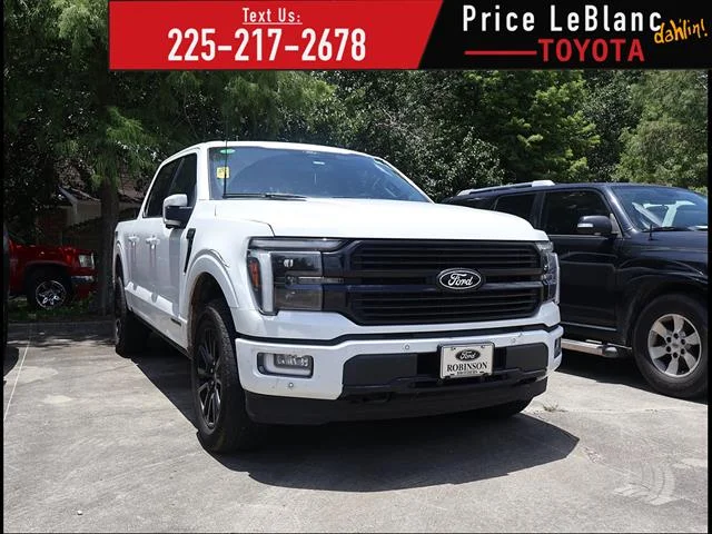 Used 2025 WHITE Ford Platinum image 1