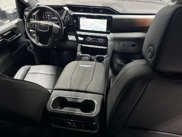 2026 GMC Sierra 3500HD Denali - Photo 32