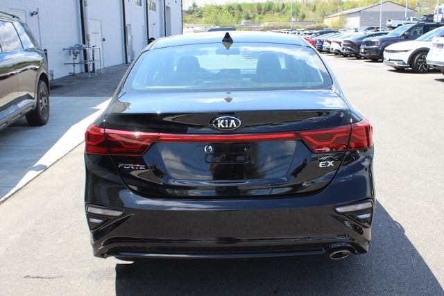 Certified Used 2020 Black Kia EX image 27