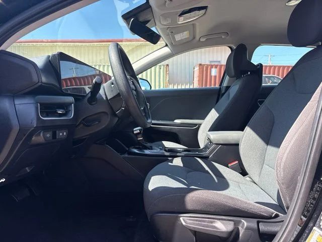 Used 2025 Black Kia LXS image 12