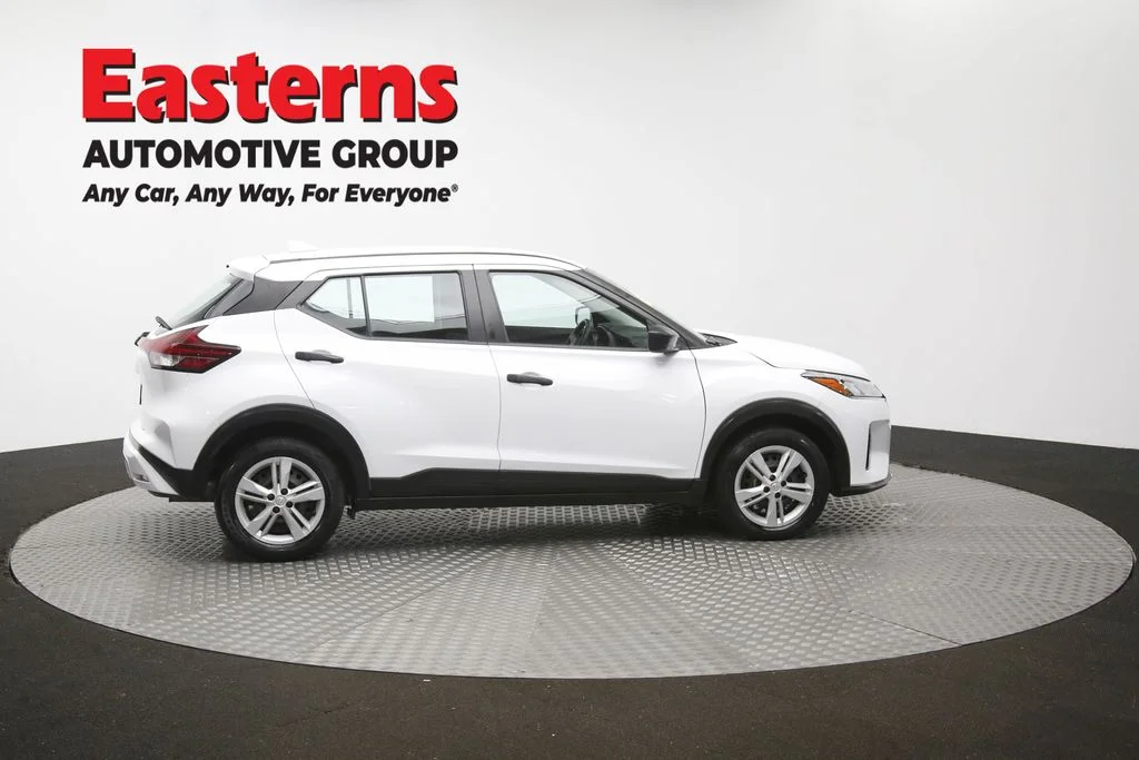 Used 2024 White Nissan S image 43
