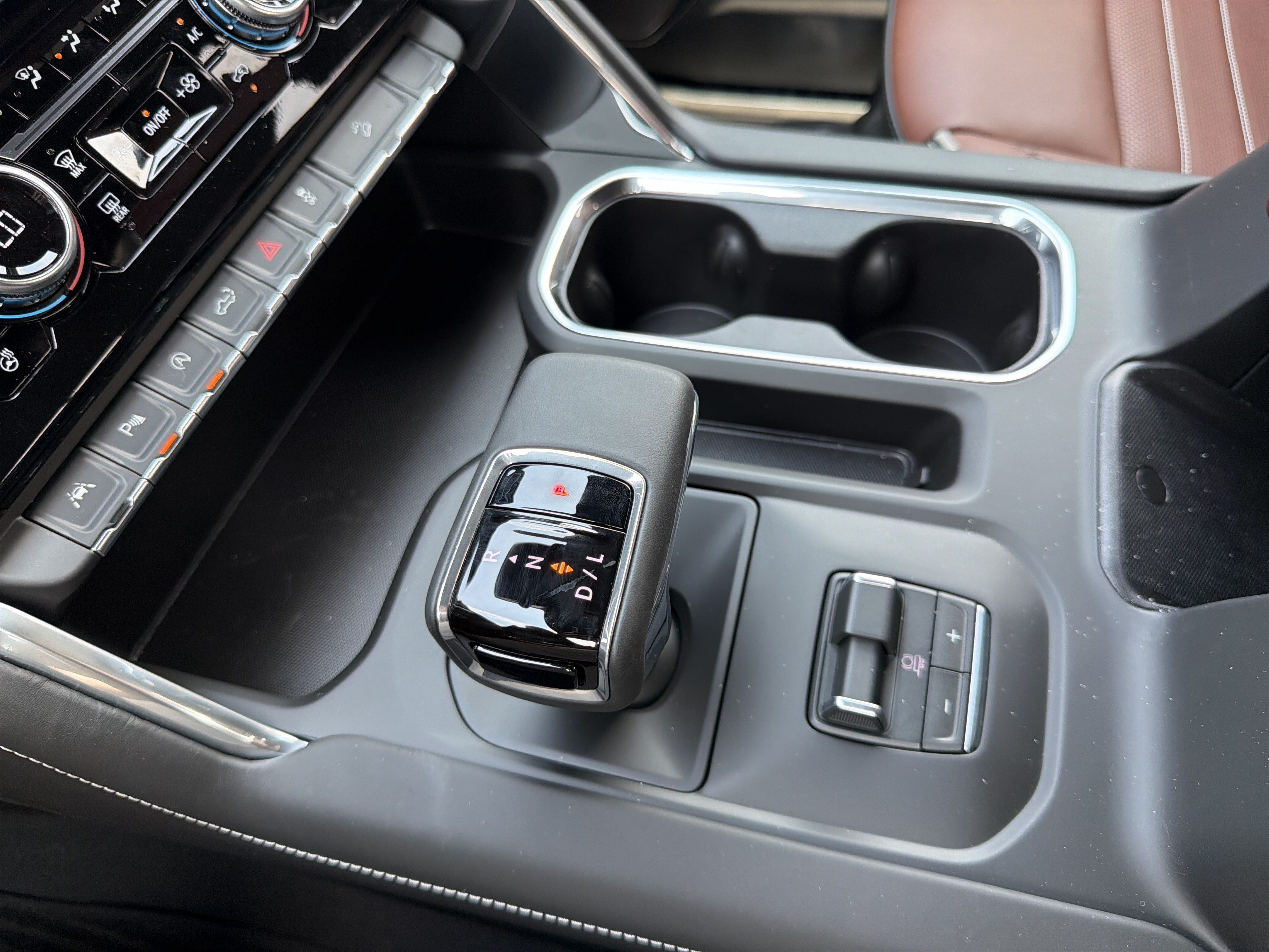 2026 GMC Sierra 1500 Denali Ultimate - Photo 26