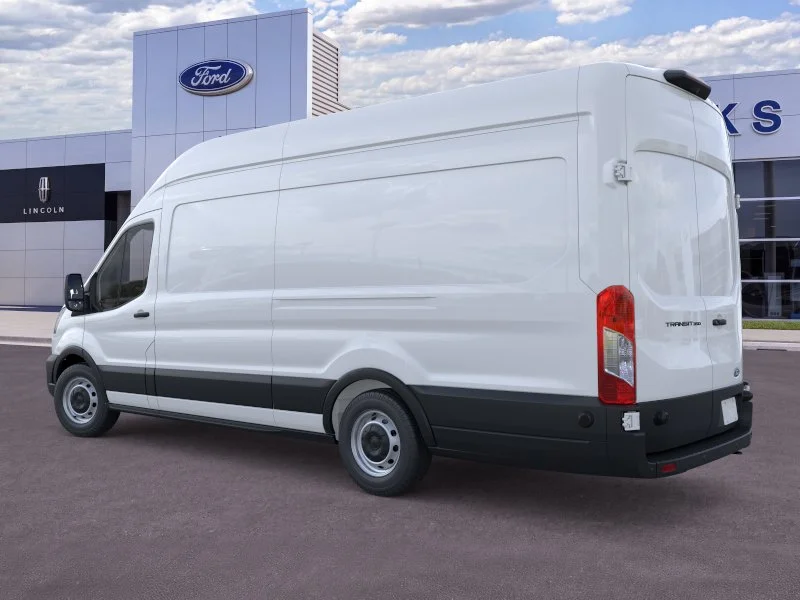 New 2026 Oxford White Ford Base image 4