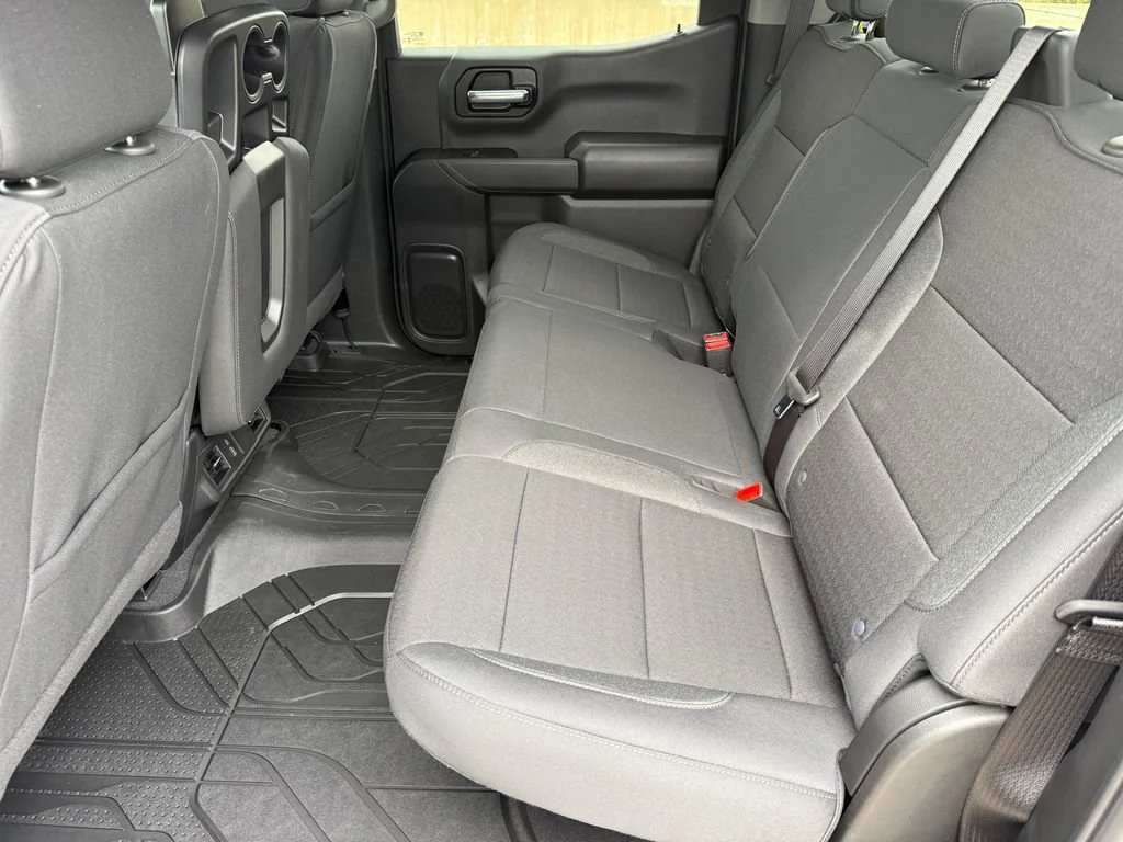 2026 Chevrolet Silverado 1500 Custom - Photo 10