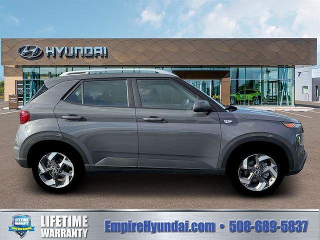 New 2026 Gray Hyundai SEL image 9