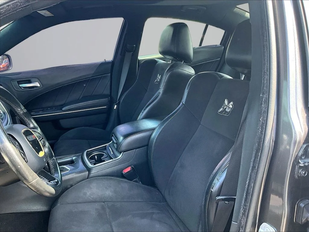 Used 2018 Gray Dodge R/T Scat Pack image 25