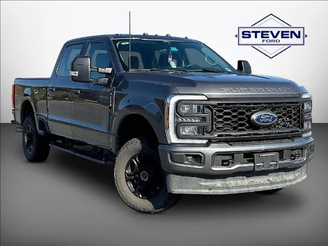 Used 2026 Carbonized Gray Metallic Ford XL image 15