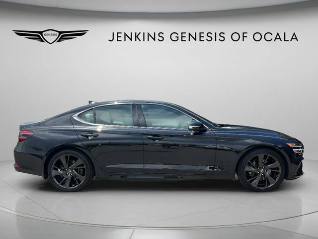 Used 2023 Black Genesis 2.0T image 2