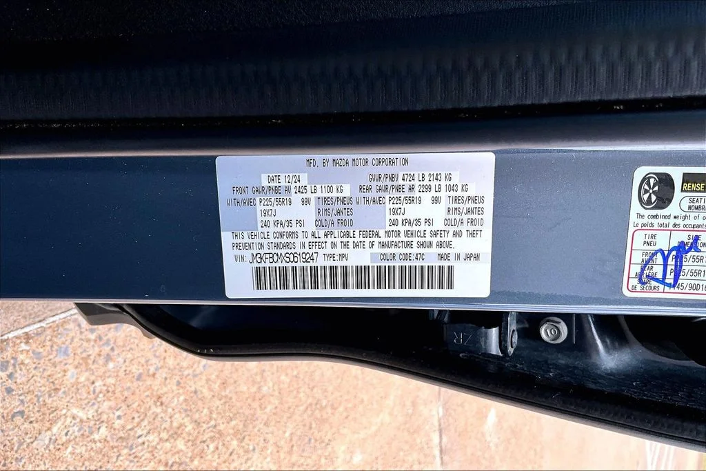 Used 2025 Gray Mazda 2.5 S Carbon Edition image 31