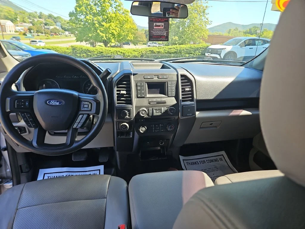 Used 2018 Ingot Silver Metallic Ford XLT image 13