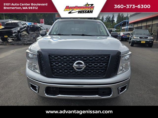 Used 2017 Brilliant Silver Nissan S image 7