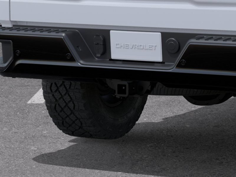 New 2026 Summit White Chevrolet ZR2 image 14