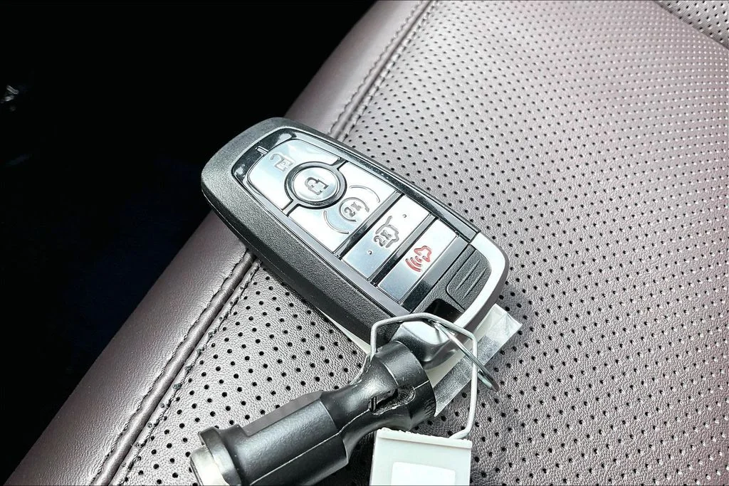 New 2026 Gray Ford Platinum™ image 36