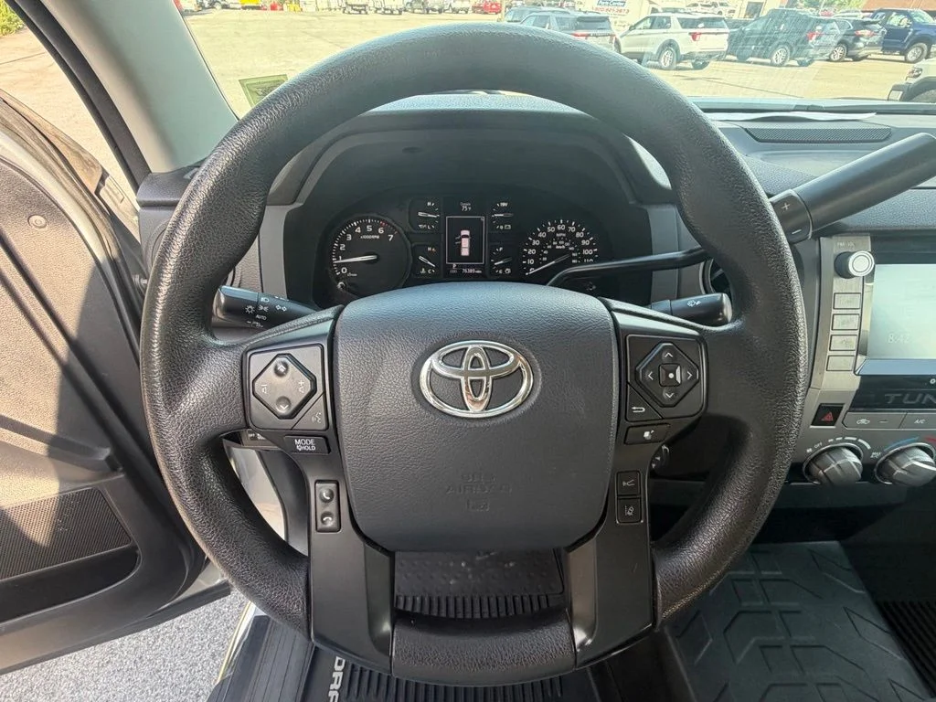 Used 2020 Silver Toyota SR image 28
