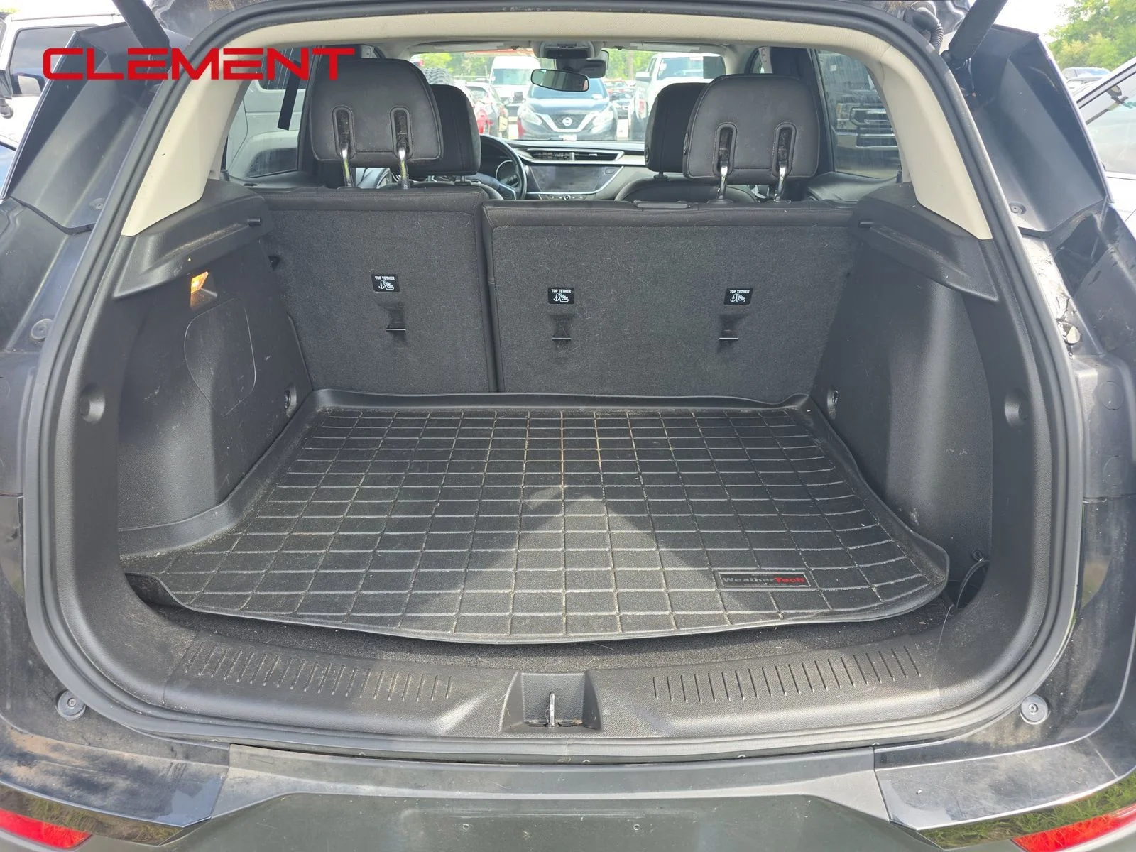 Used 2020 Black Buick Select image 4
