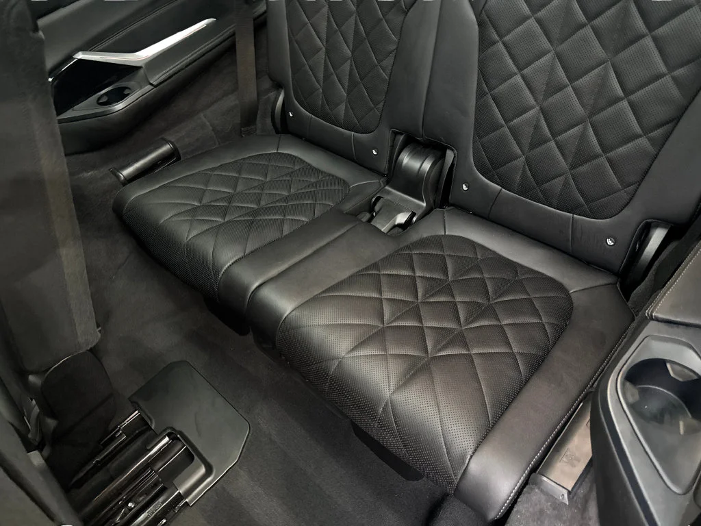 Used 2023 Black BMW xDrive40i image 42