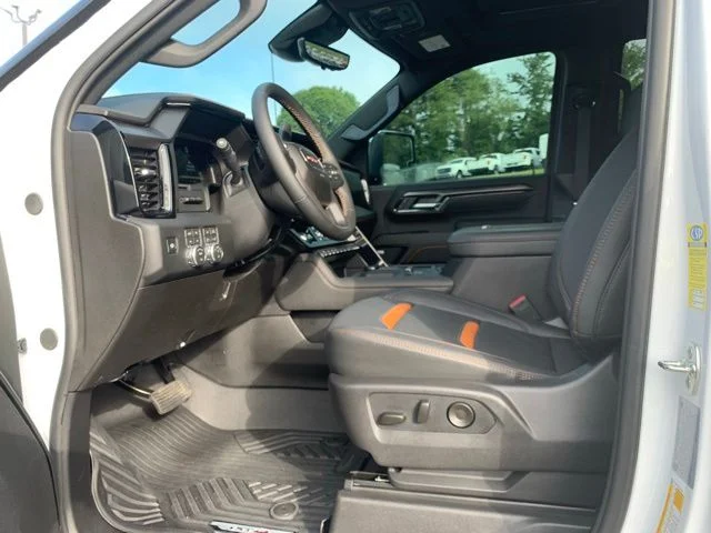Used 2026 White GMC AT4 image 24