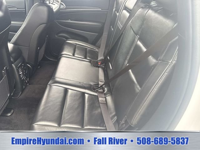 Used 2022 Bright White Clearcoat Jeep Limited image 17