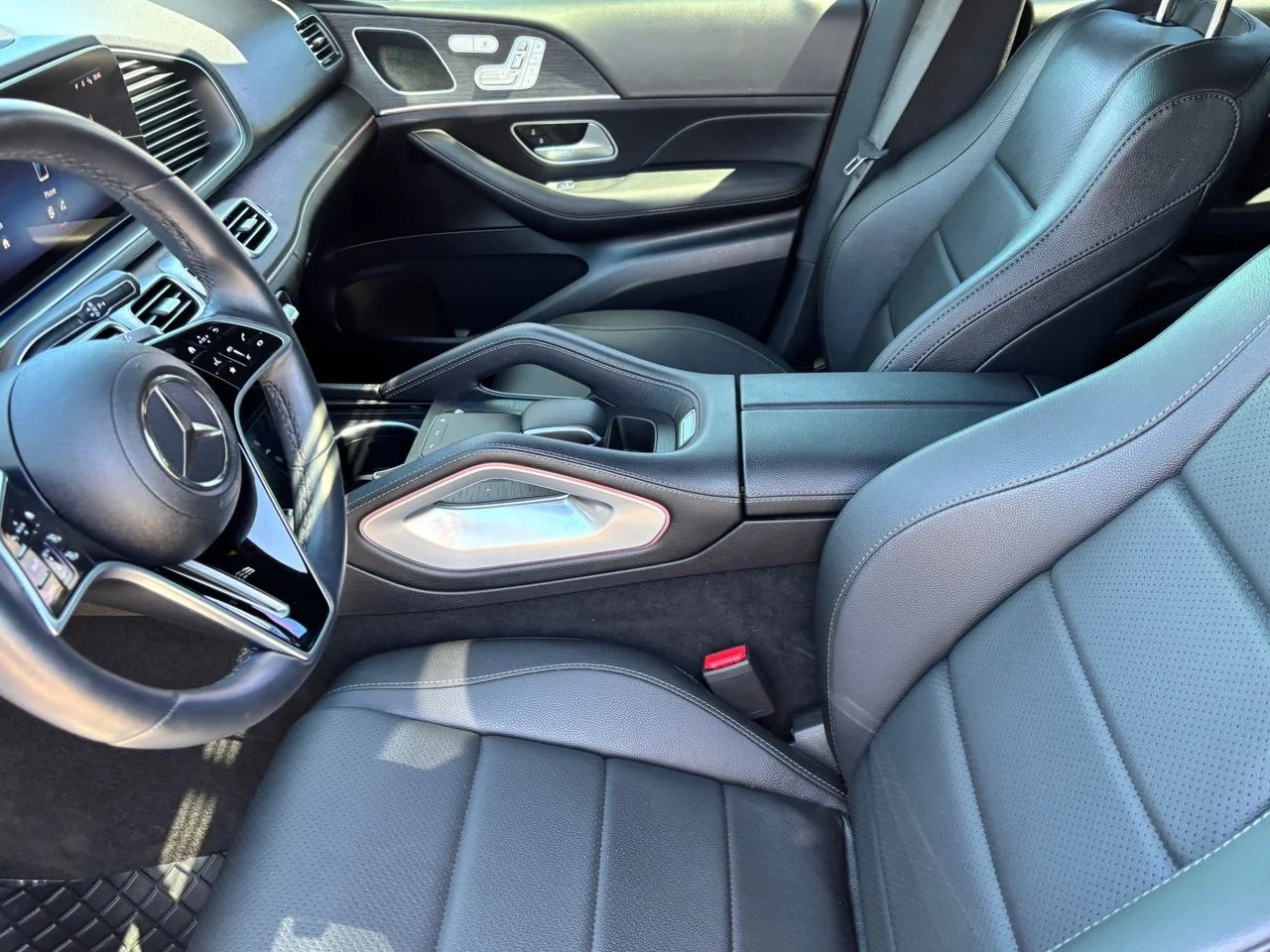 Used 2025 Selenite Gray Metallic Mercedes-Benz GLE 350 image 17
