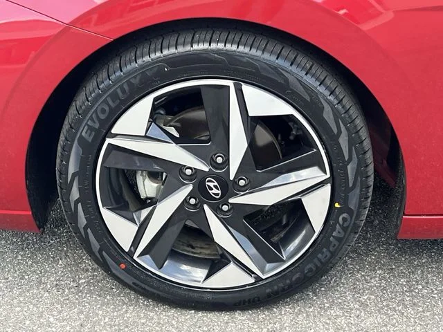 Used 2023 Red Hyundai Limited image 41