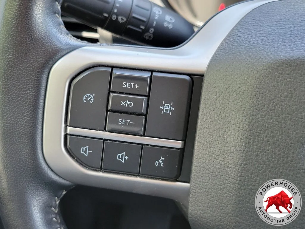 Used 2023 Silver Ford XLT image 30