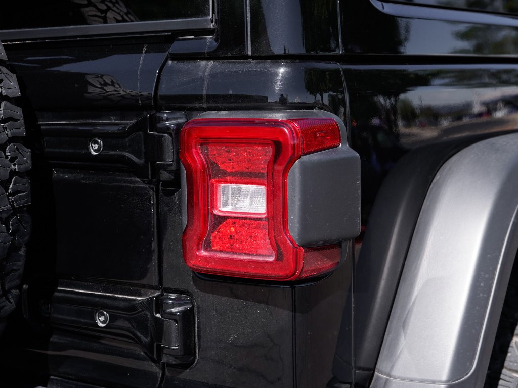 Used 2025 Black Clearcoat Jeep Rubicon image 11
