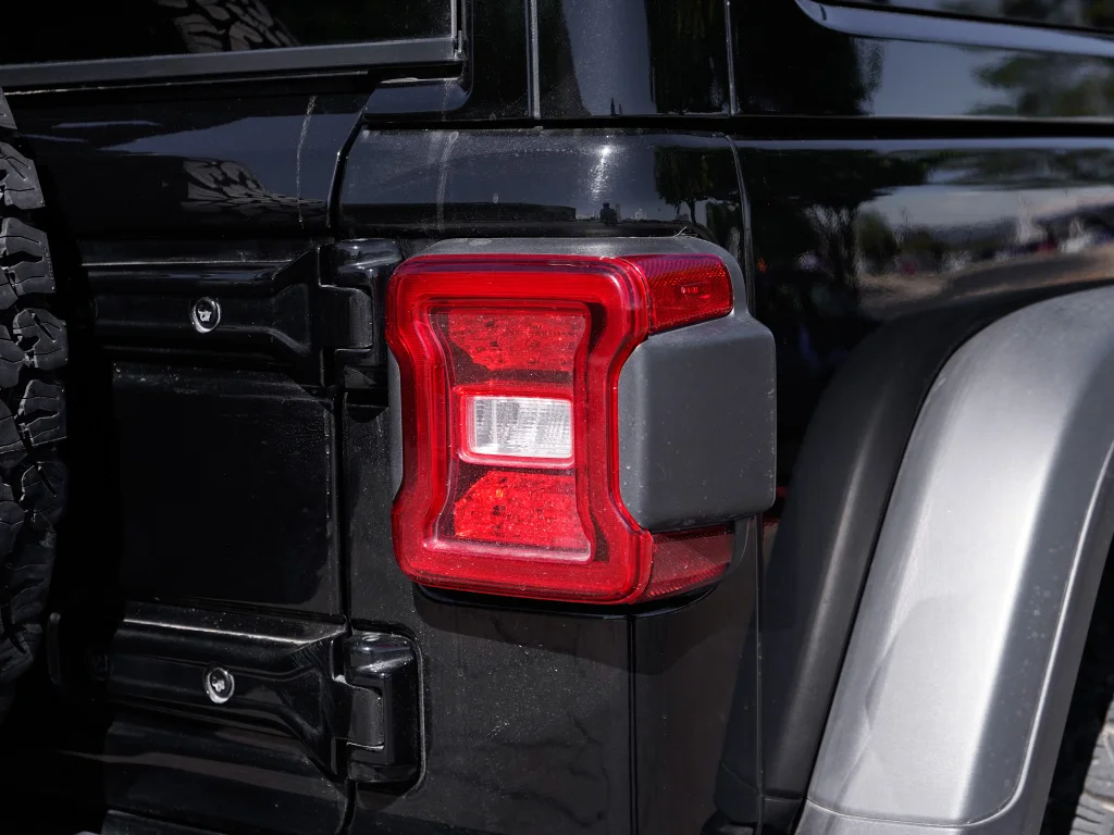 Used 2025 Black Clearcoat Jeep Rubicon image 11