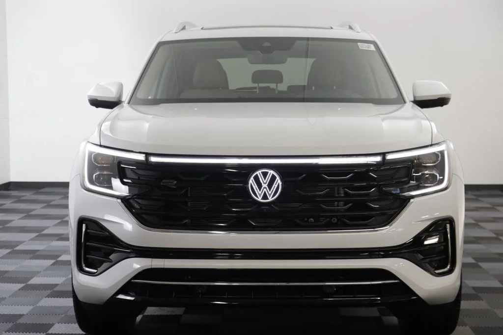 New 2026 Opal White Volkswagen 2.0T SEL Premium R-Line image 24