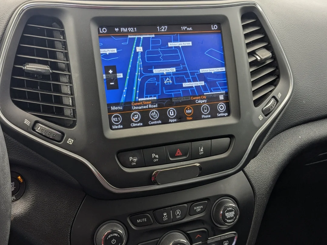 Certified Used 2023 Grey Jeep Altitude - - 4x4 - 8.4 Uconnect NAV - Premium Leather - Heated Seats & Wheel & More! image 25