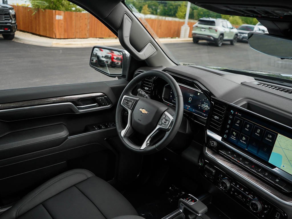 2026 Chevrolet Silverado 1500 LTZ - Photo 11