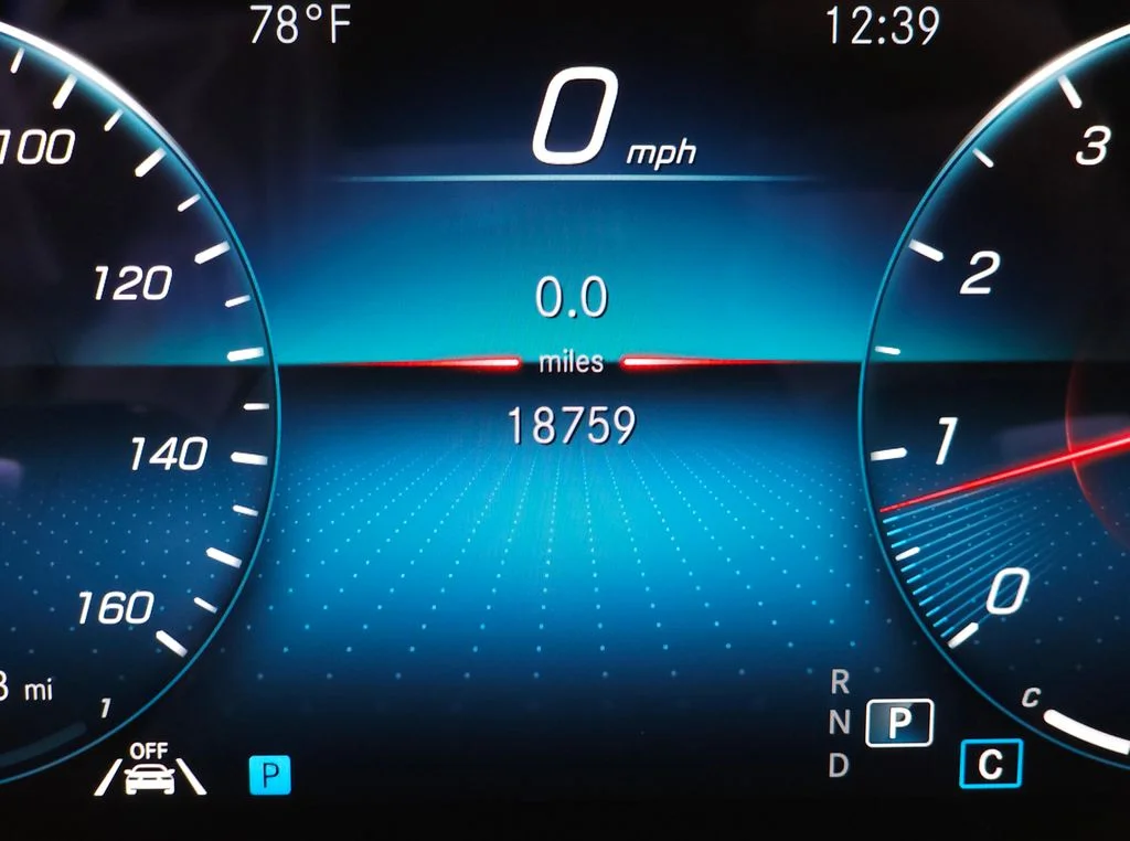 Used 2023 White Mercedes-Benz E 350 image 25