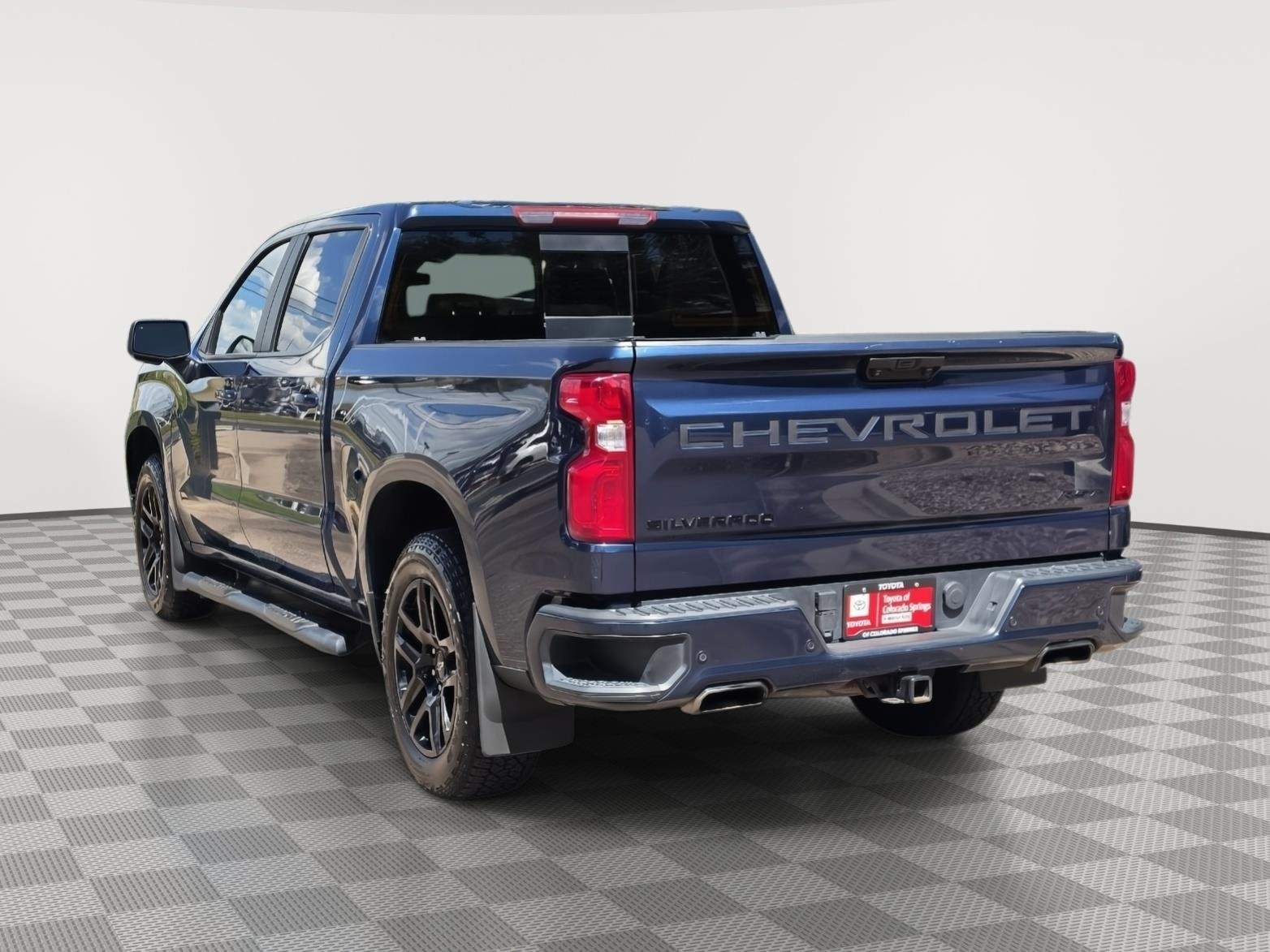 Used 2023 Northsky Blue Metallic Chevrolet RST image 5