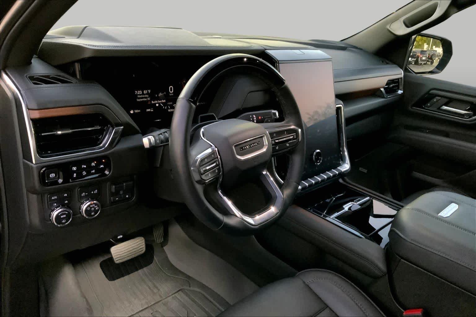 Used 2025 Onyx Black GMC Denali image 15