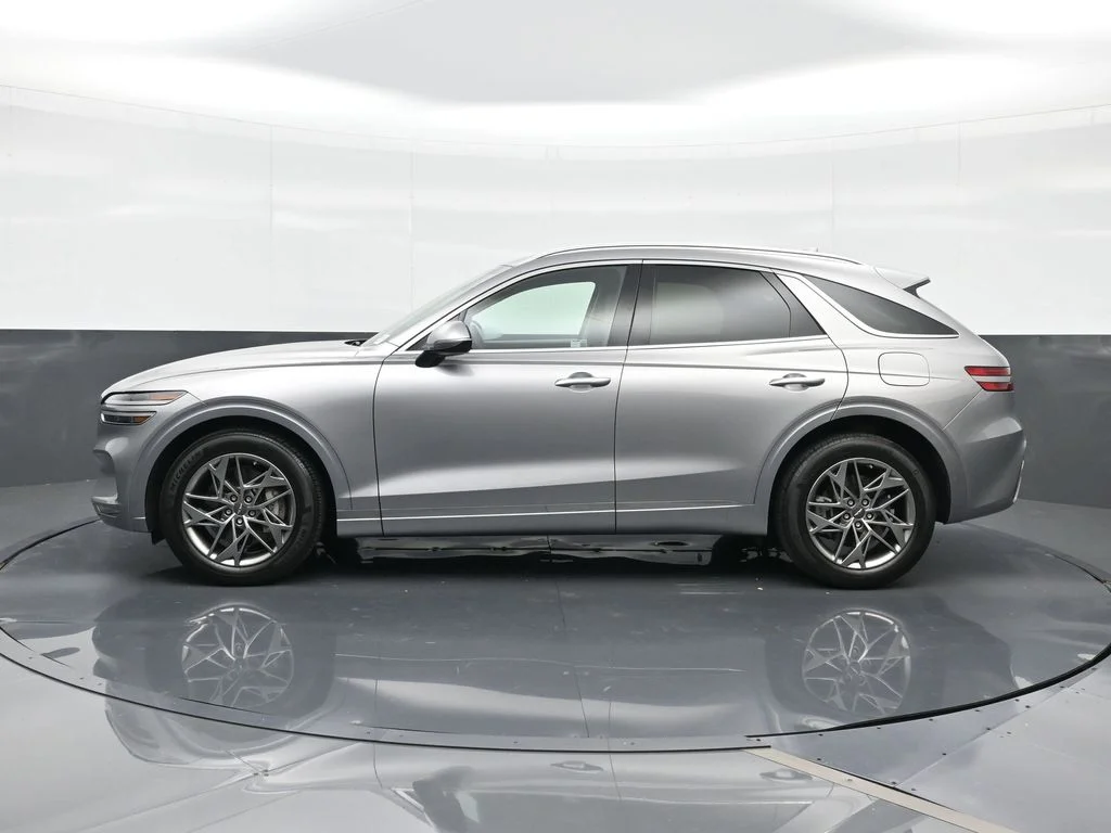 Certified Used 2025 Silver Genesis 2.5T image 5
