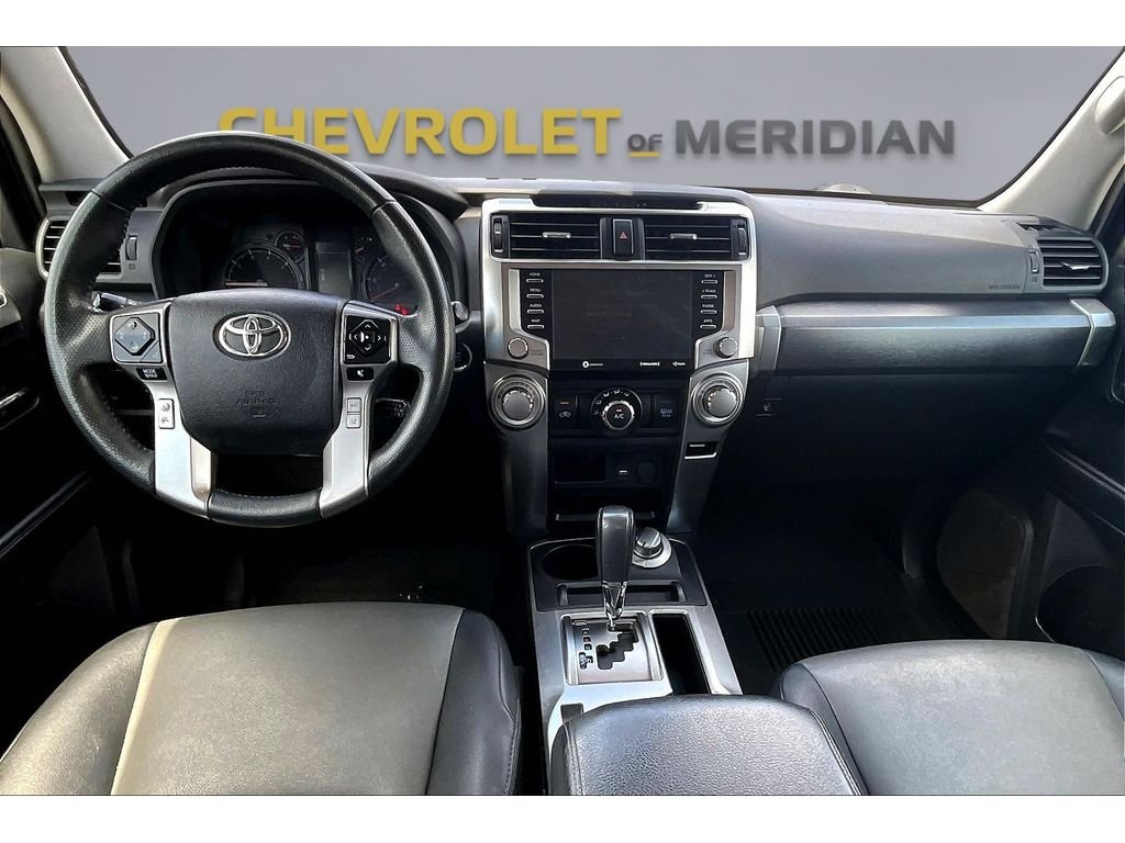 Used 2021  Toyota SR5 Premium image 13